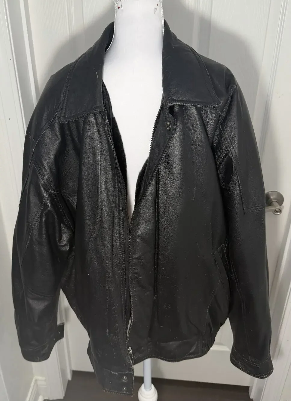 Men's Leather Bomber Jacket Vintage
